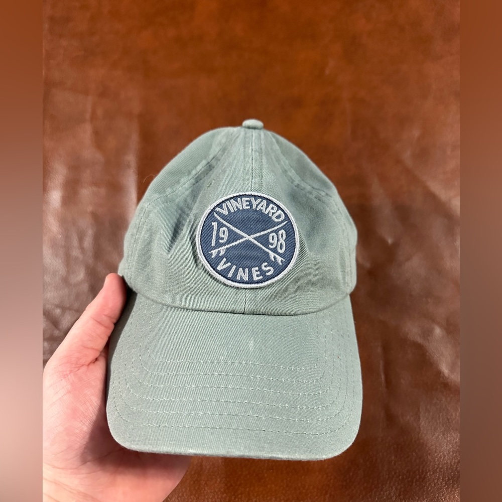 Vineyard Vines Hat